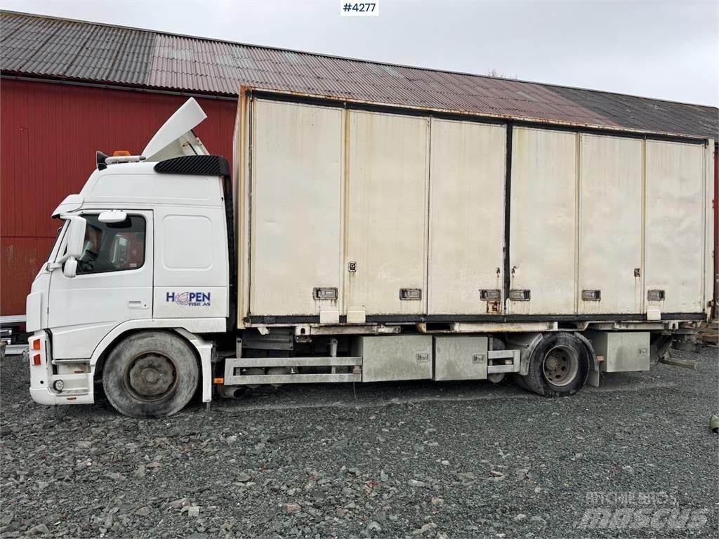 Volvo FM9 탑차 트럭