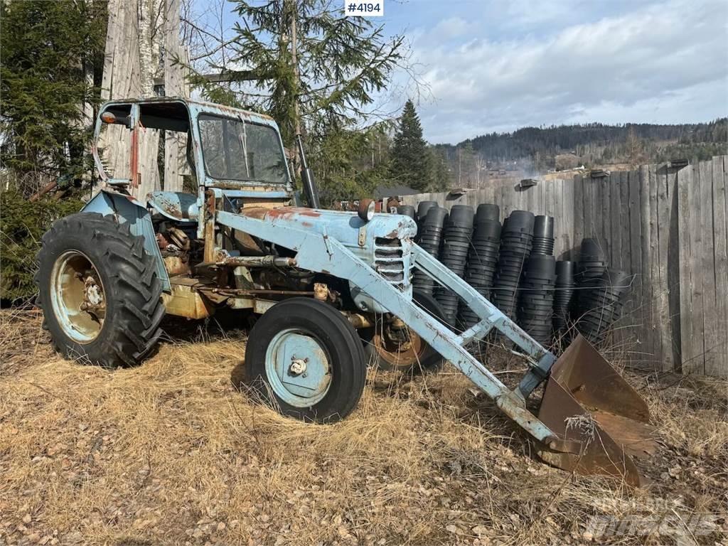 Zetor 4011 트랙터