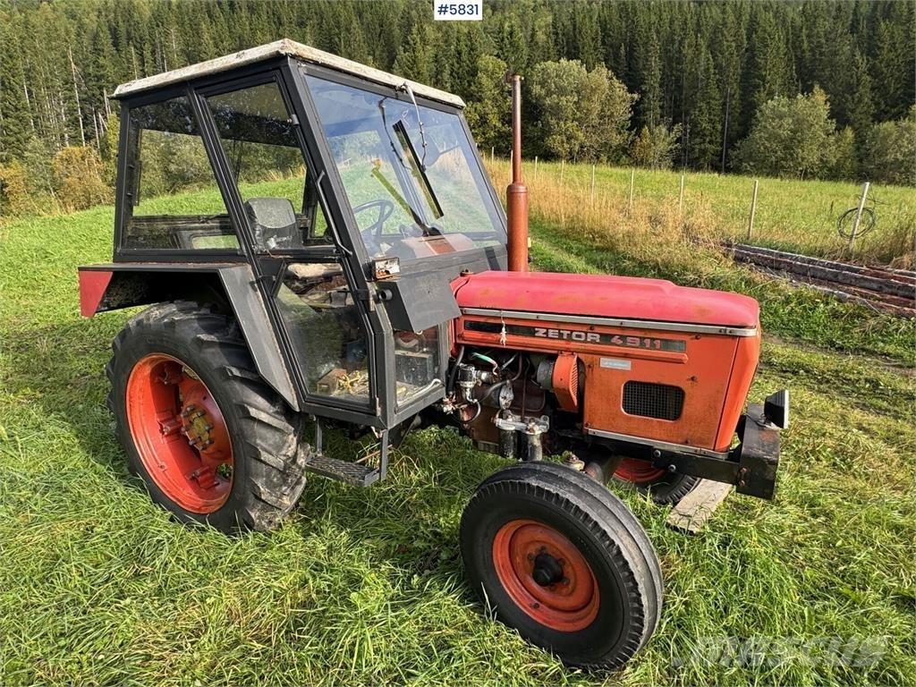 Zetor 4911 트랙터