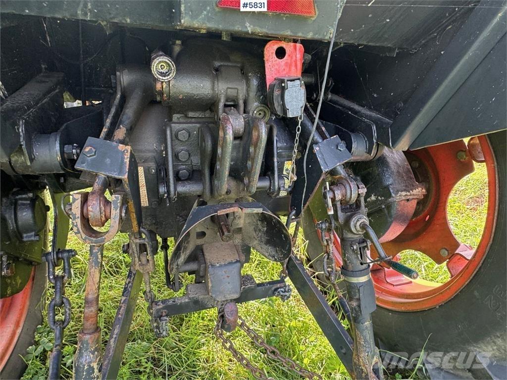 Zetor 4911 트랙터