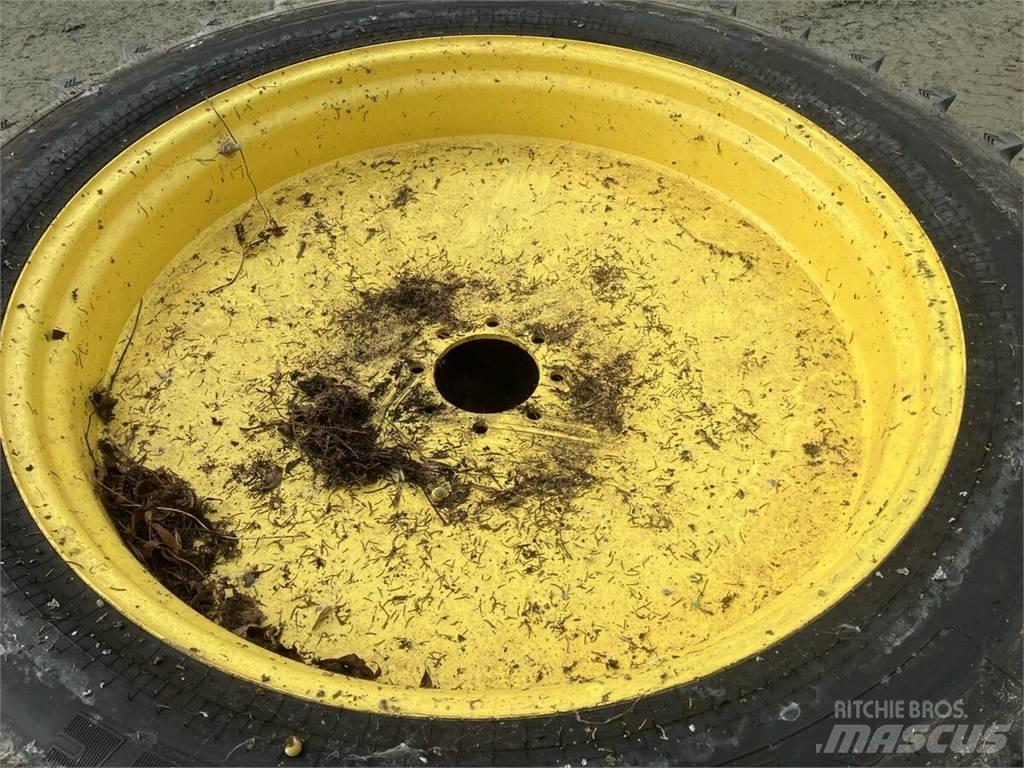  12.4 R 42 농기계 - 기타