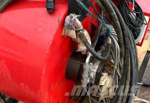  300 Hydraulisch 기타 시비 기계 및 부속품