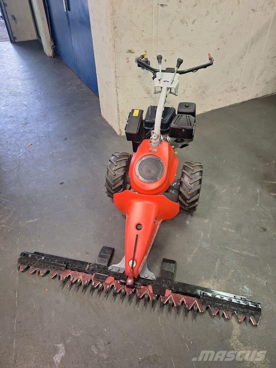 Aebi CC 110 탑승형 잔디깎기