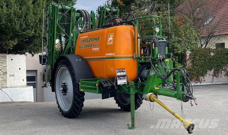 Amazone UG 3000 견인형 분무기