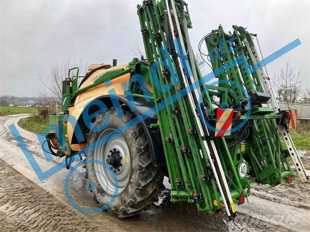 Amazone UX 4200 견인형 분무기