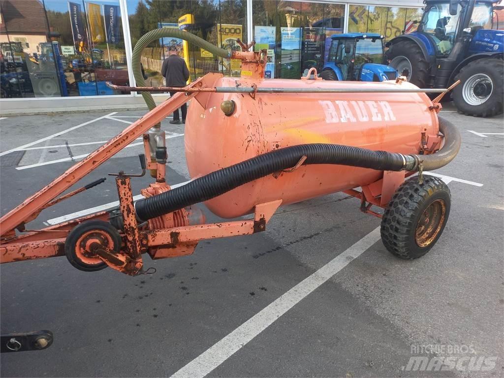 Bauer 1700 슬러리 탱커