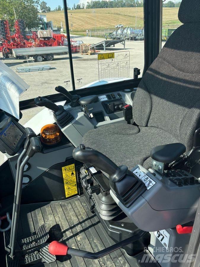 Bobcat E60 대형 굴삭기 29톤 이상