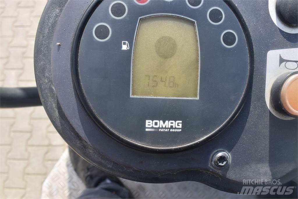 Bomag BW120AD-4 기타 롤러