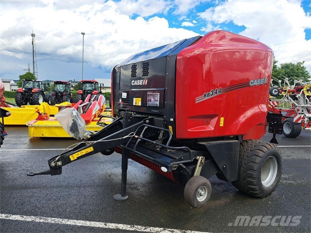 Case IH RB 344 원형 곤포기
