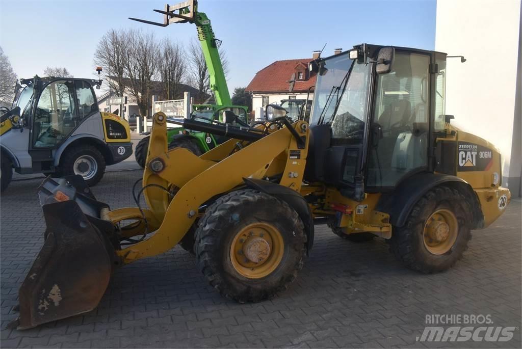CAT 906M  휠로우더