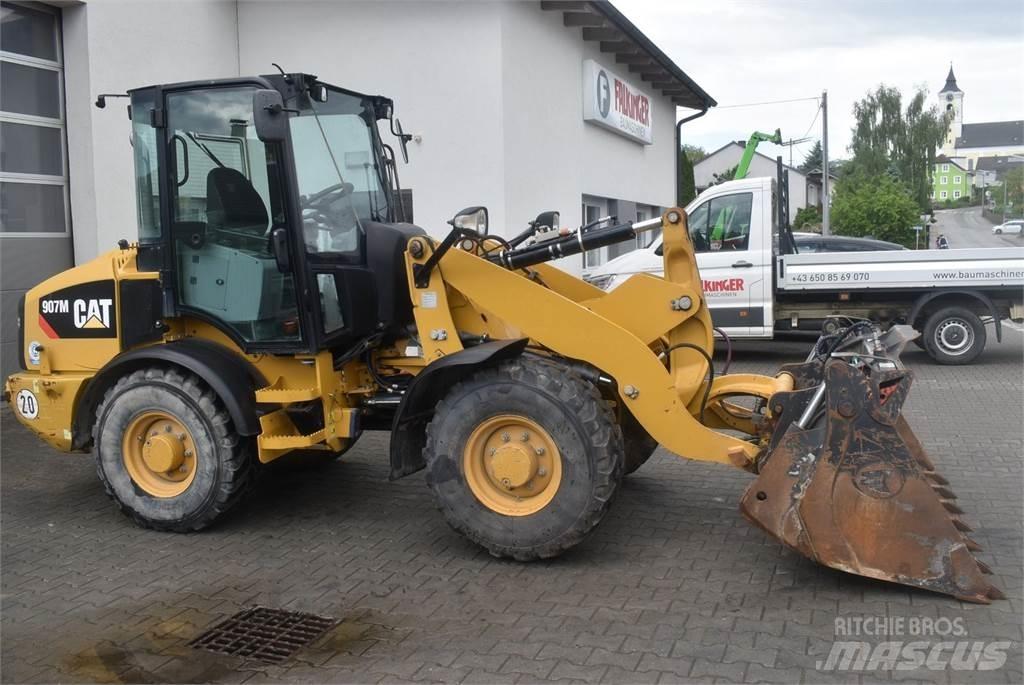 CAT 907M  휠로우더