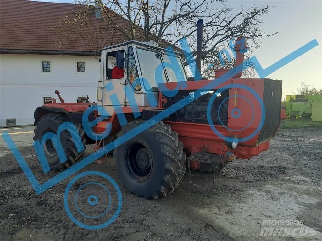 Charkow T 150 트랙터