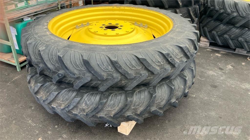 CLAAS ARION 530 트랙터