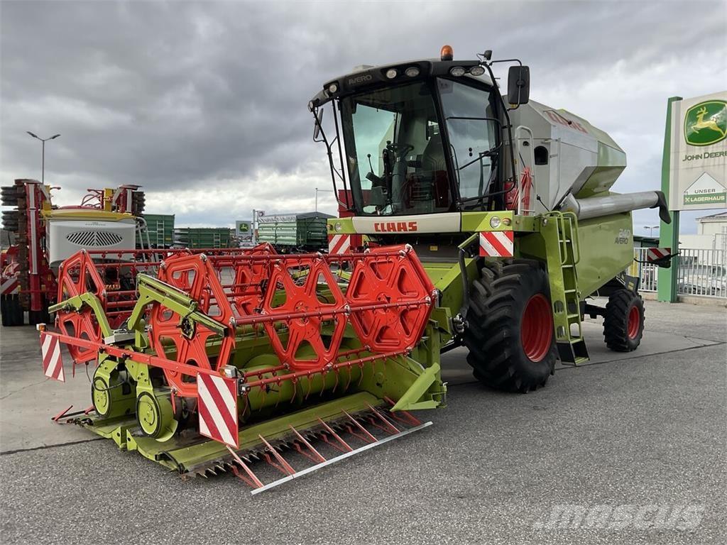 CLAAS AVERO 240 콤바인 수확기