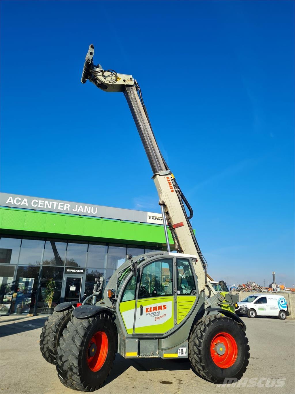 CLAAS Scorpion 7045 텔러 핸들러