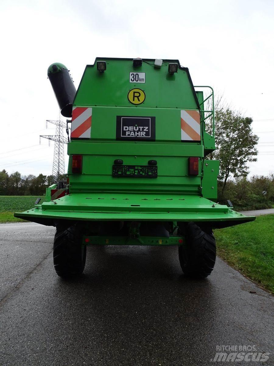 Deutz-Fahr 5690 H 콤바인 수확기