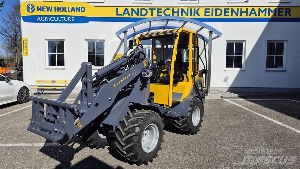 Eurotrac W12 s 프론트 로더 및 굴착기