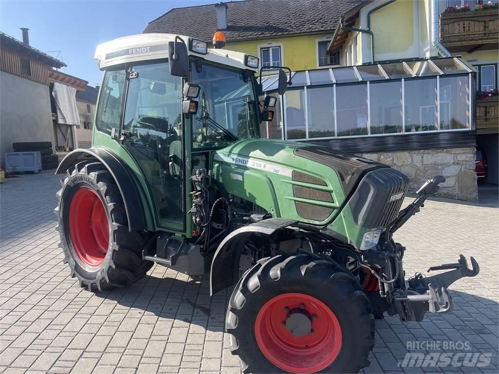 Fendt 210 F Profi 트랙터
