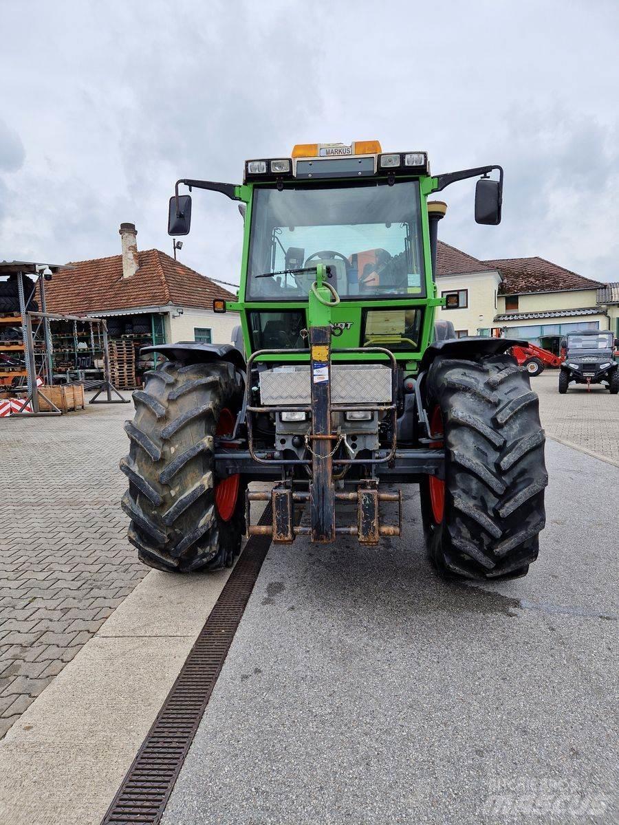Fendt Xylon 524 T 트랙터