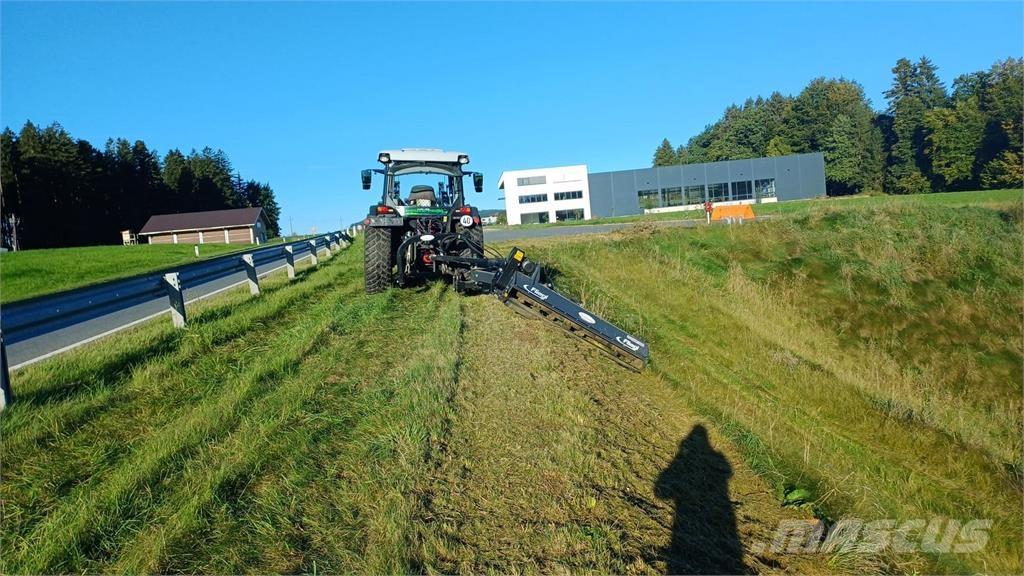 Fliegl  목장 제초기 및 토퍼