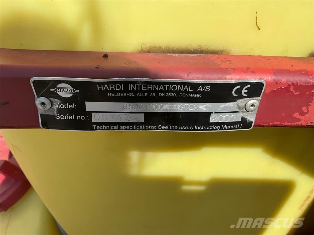 Hardi Master 견인형 분무기