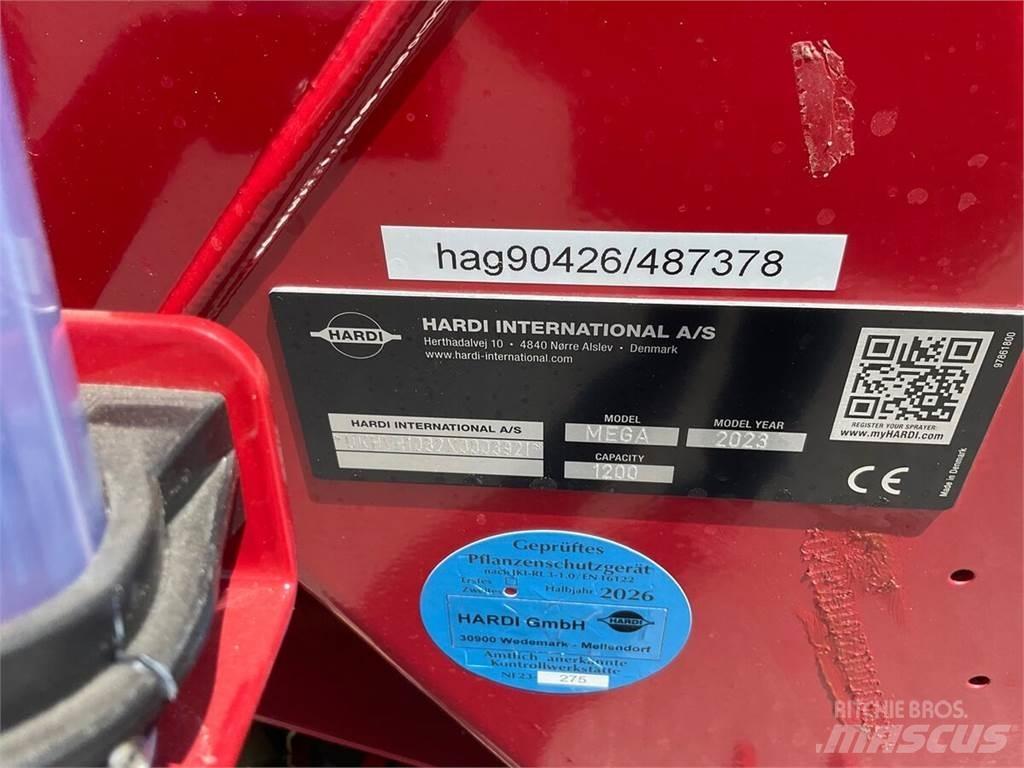 Hardi Mega 1200 견인형 분무기