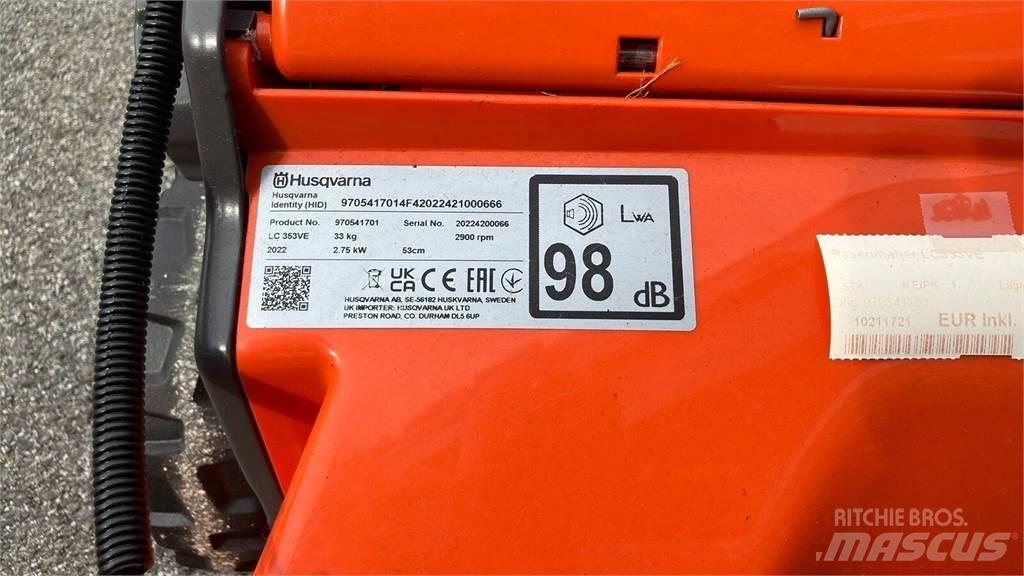 Husqvarna LC 353VE 탑승형 잔디깎기