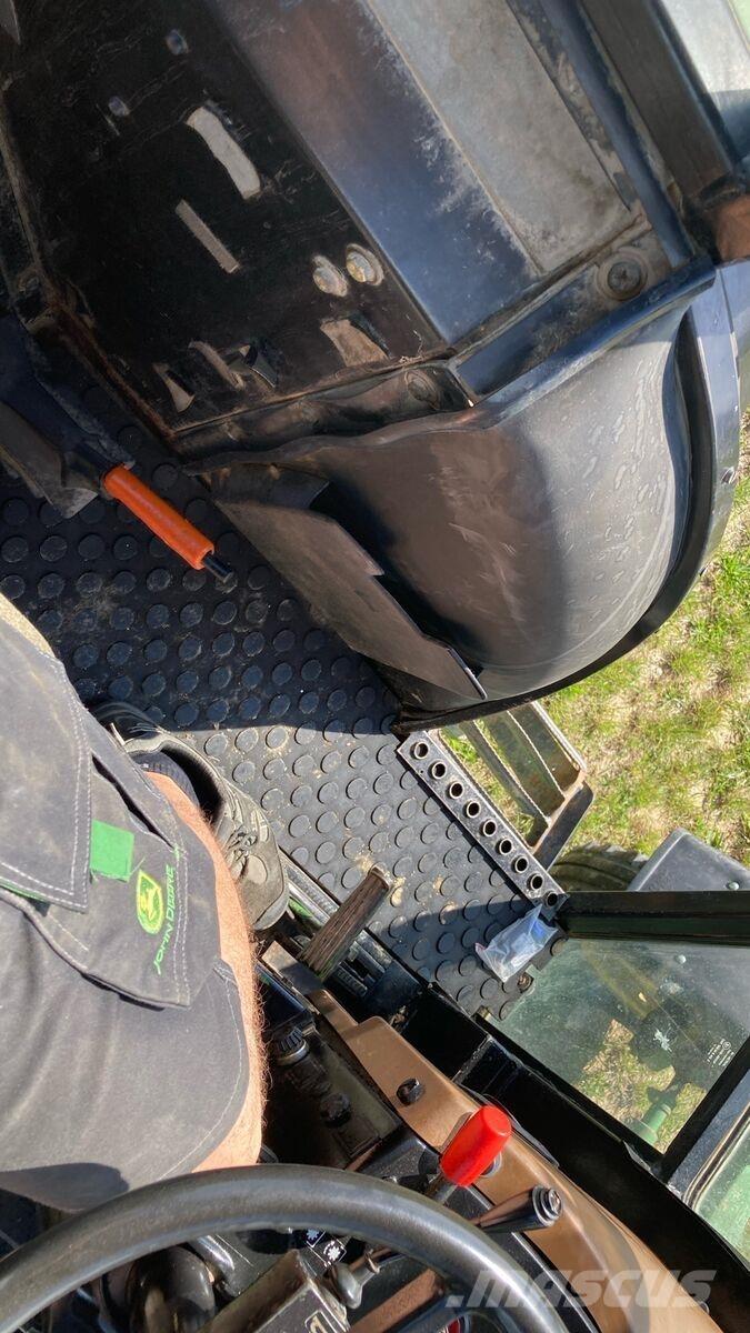 John Deere 1850 트랙터