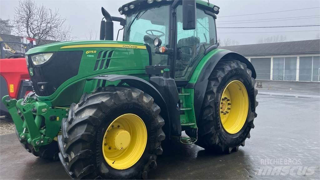 John Deere 6175R 트랙터