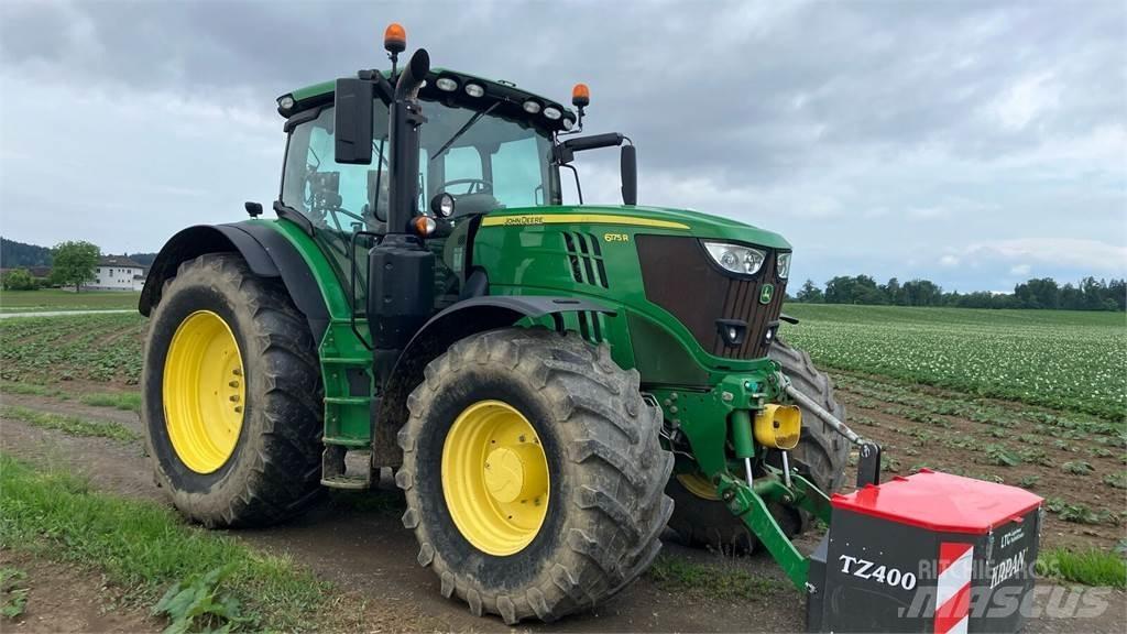 John Deere 6175R 트랙터