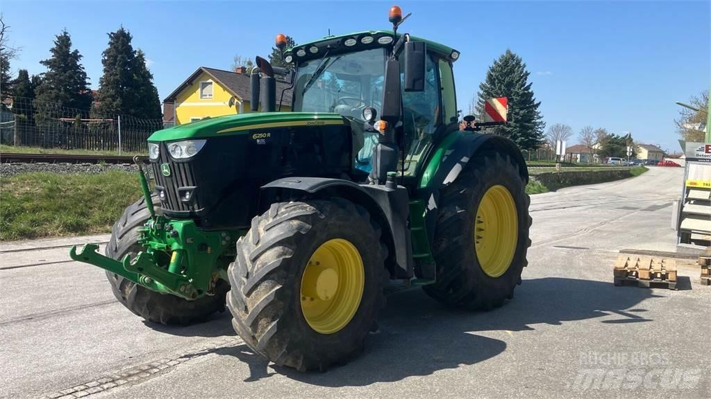 John Deere 6250R 트랙터