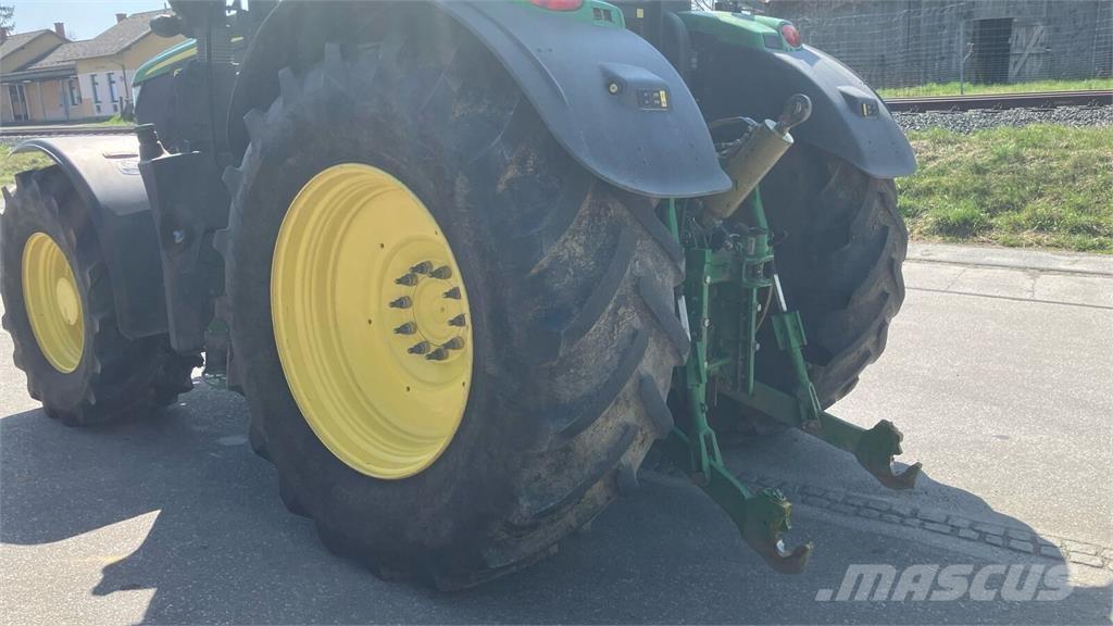 John Deere 6250R 트랙터