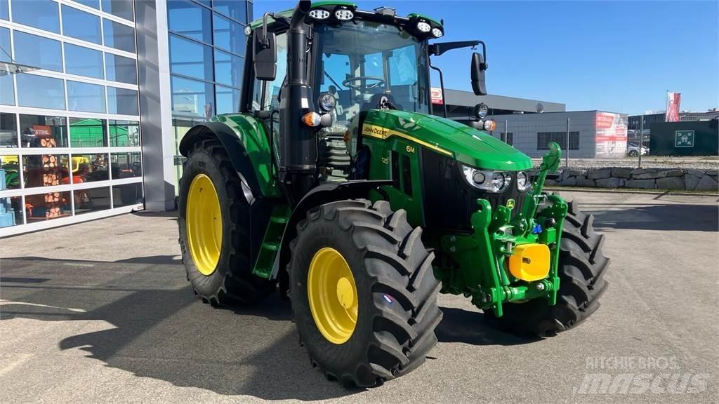 John Deere 6M 125 트랙터