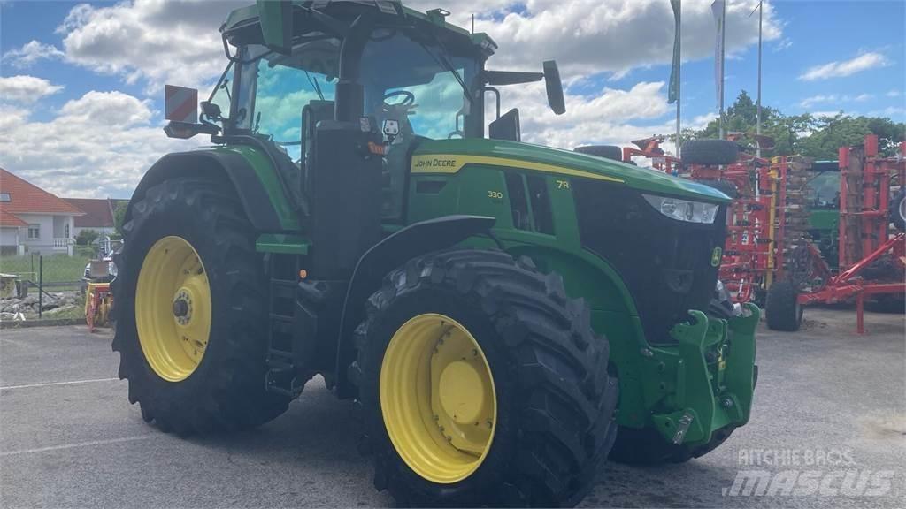 John Deere 7R 330 트랙터