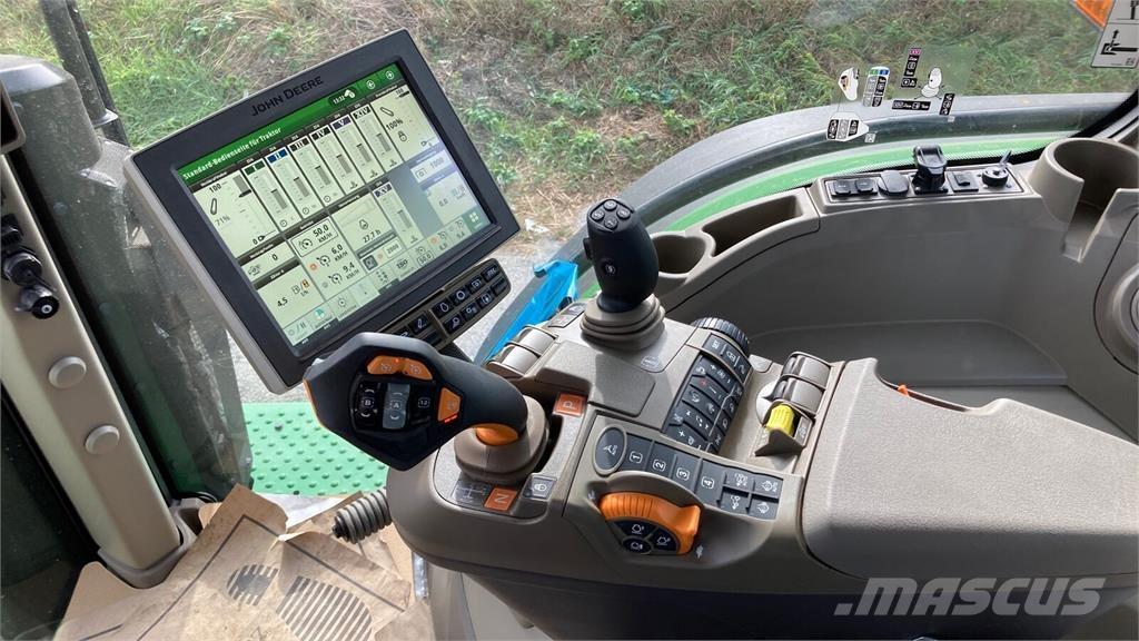 John Deere 7R330 트랙터