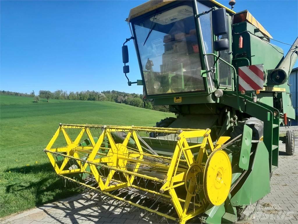 John Deere 950 콤바인 수확기