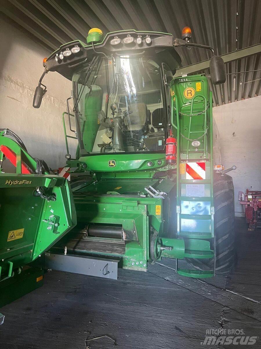 John Deere T550 콤바인 수확기