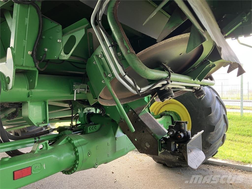 John Deere T670 콤바인 수확기
