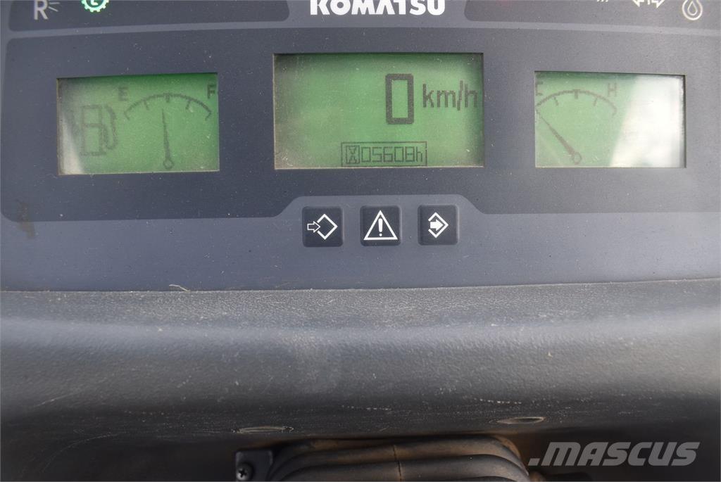 Komatsu WA100M-7  휠로우더