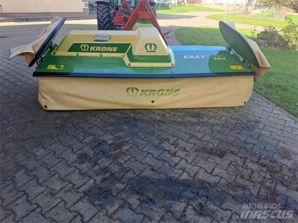Krone EC F 320 제초기