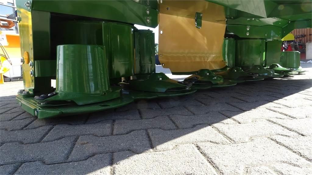 Krone EC F320 제초기