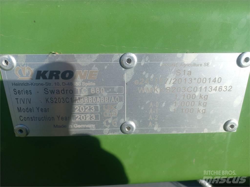 Krone TC 680 수확기