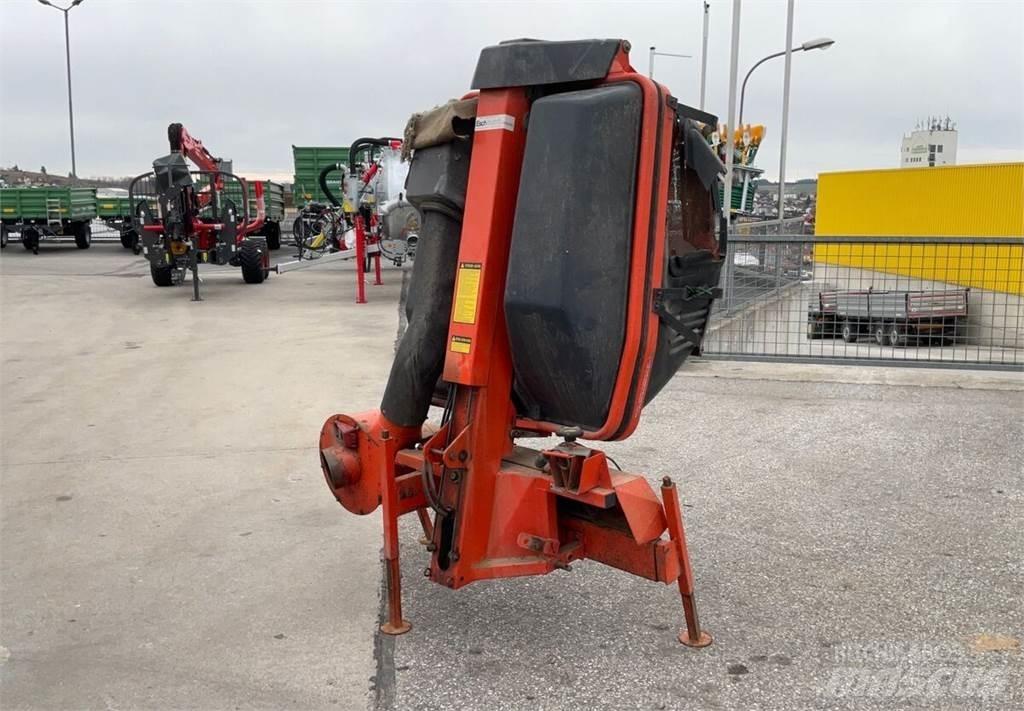Kubota GCD 700 토양관리 장비 - 기타