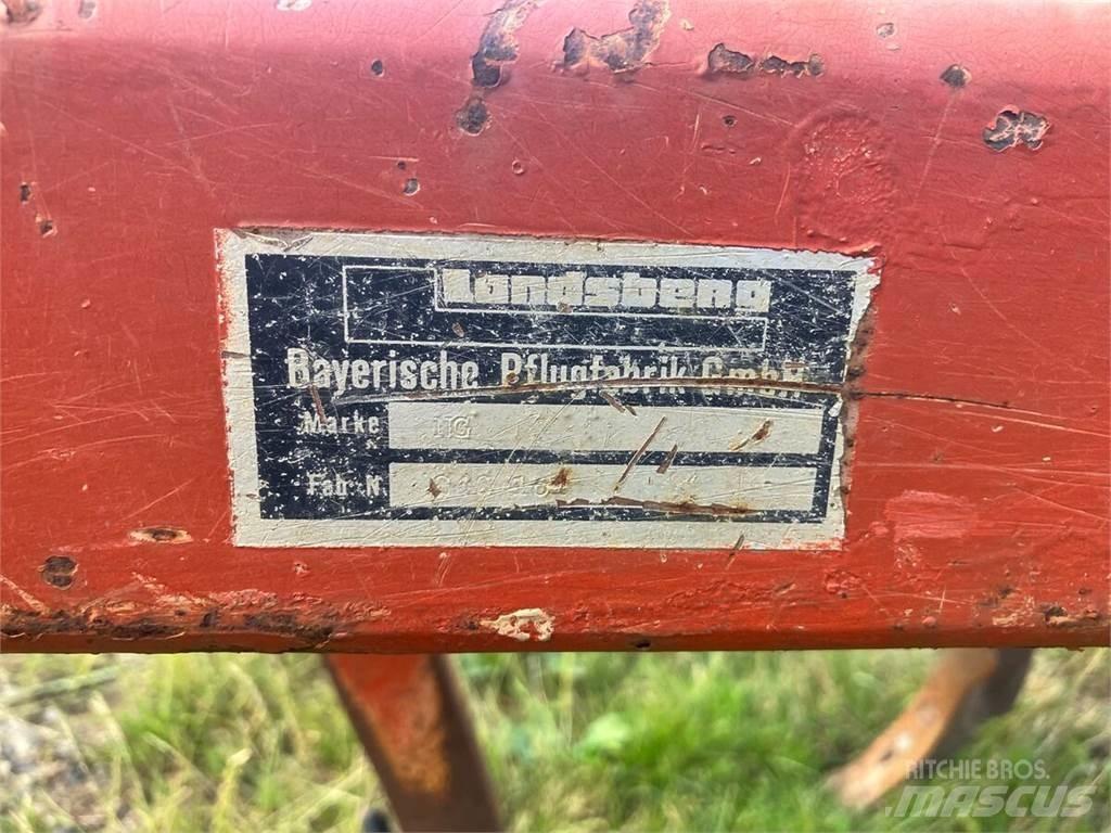Landsberg 250/13 경운기