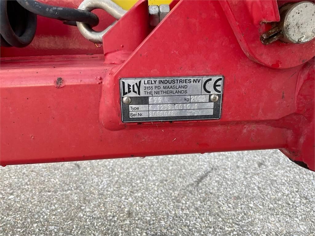 Lely 205 제초기