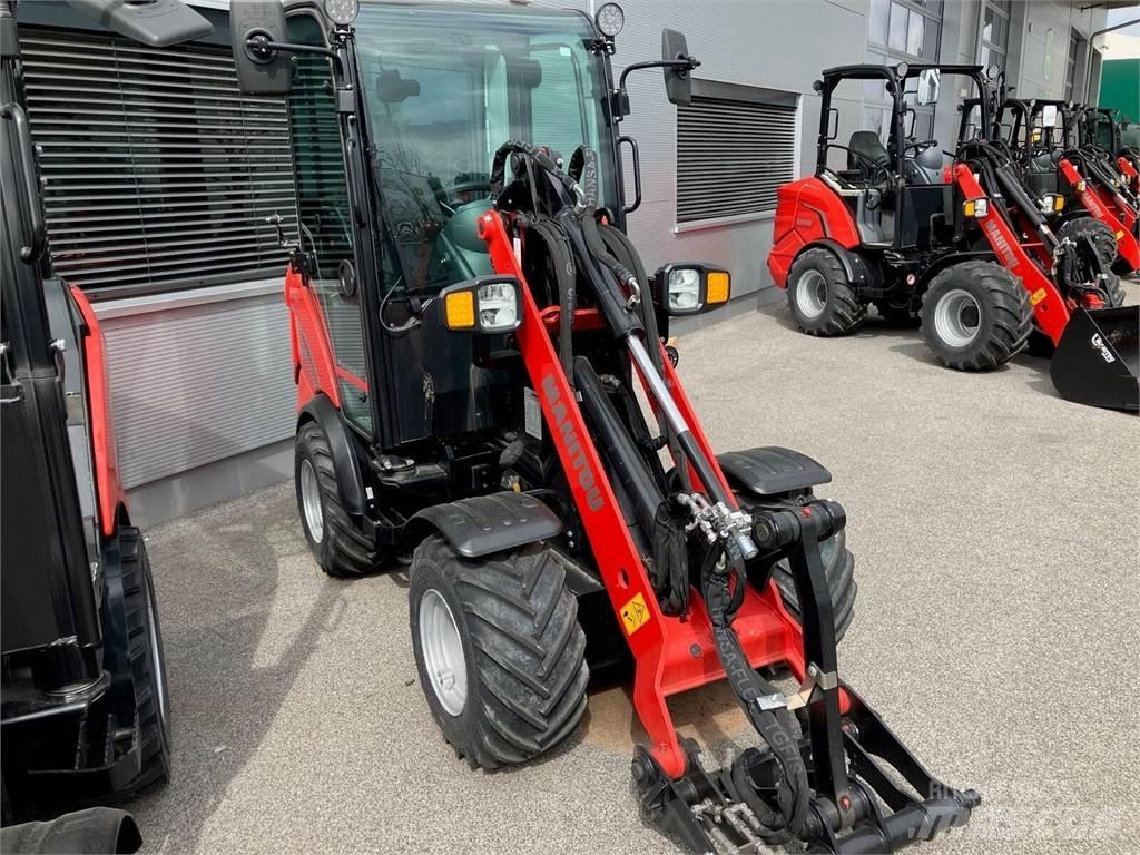 Manitou MLA2-25 프론트 로더 및 굴착기