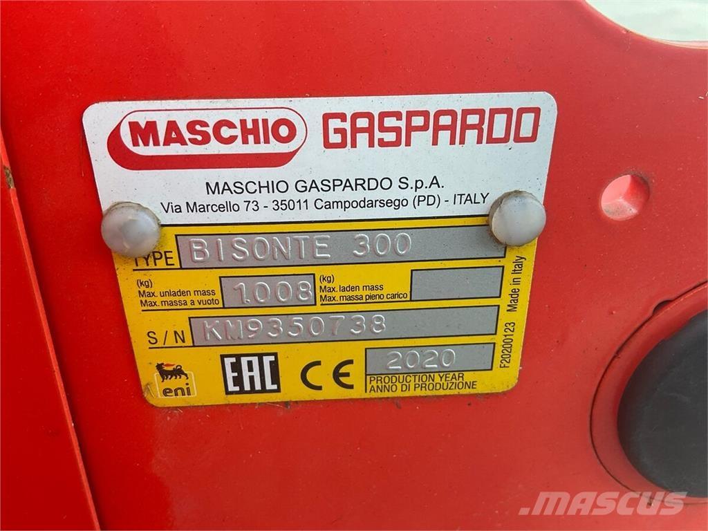 Maschio BISONTE 300 목장 제초기 및 토퍼