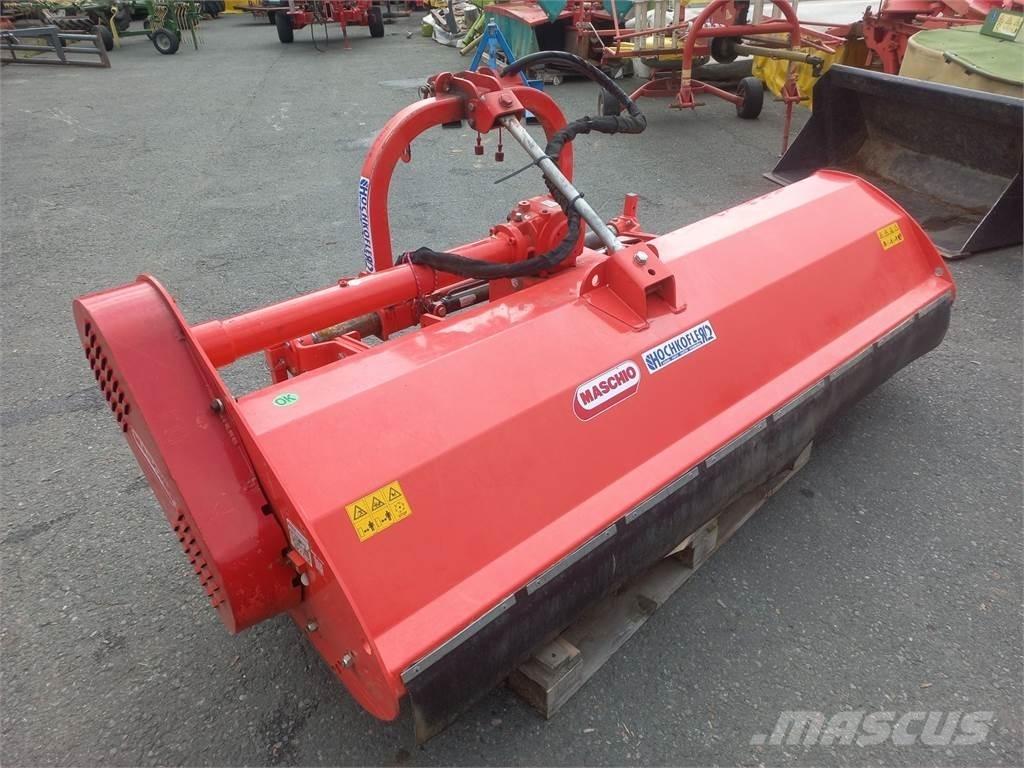 Maschio Brava 230 목장 제초기 및 토퍼