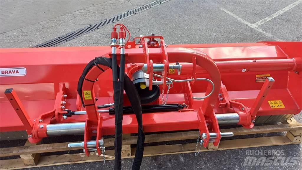 Maschio Brava L 250 목장 제초기 및 토퍼