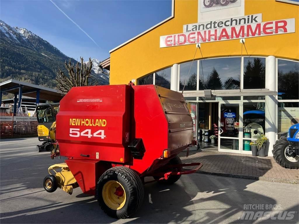 New Holland 544 원형 곤포기